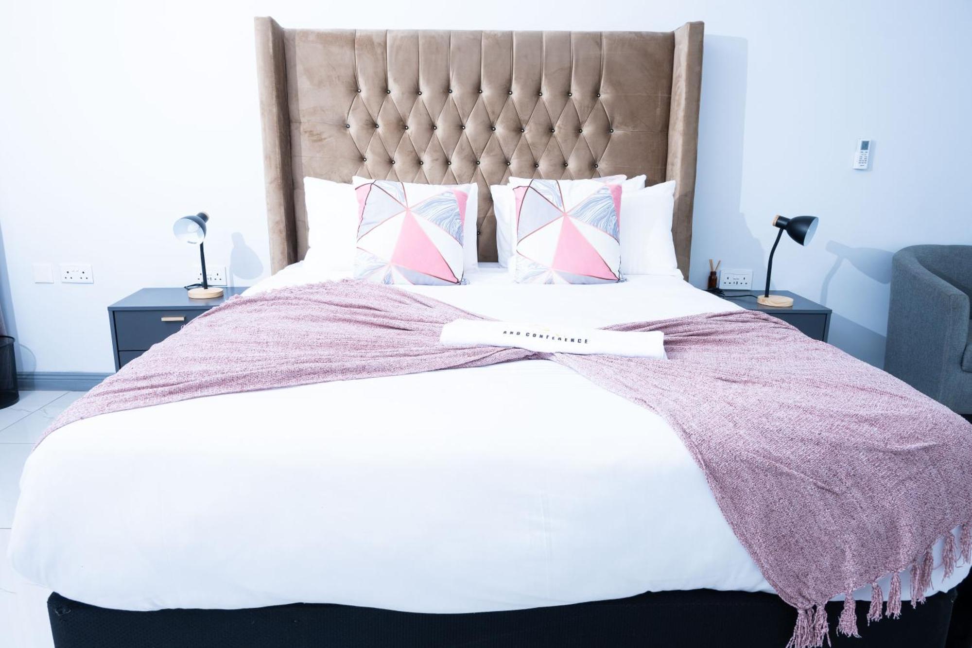 De Lux Villa Bulawayo Ngoại thất bức ảnh